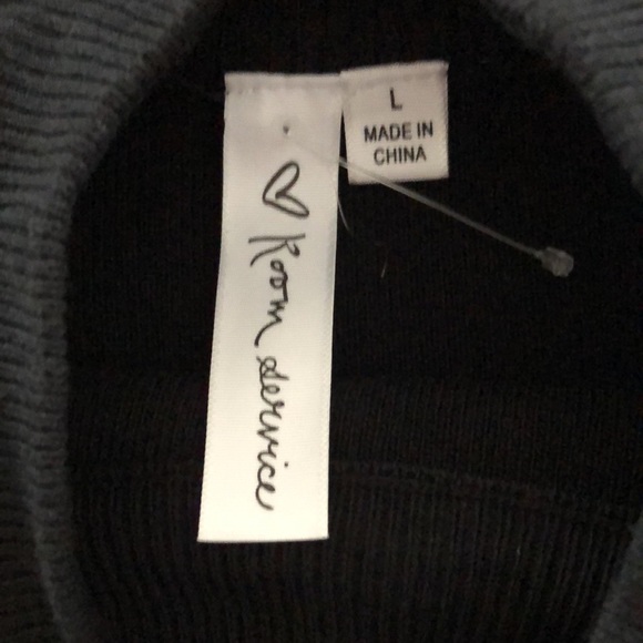 Gorgeous body hugging dress - Picture 7 of 7